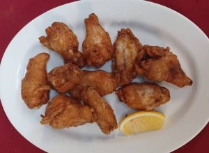 7. Deep Fried Chicken Wings (炸雞翼)