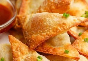 4. Crispy Fried Wonton (炸雲吞)