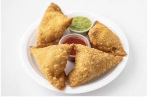 Vegetable Samosa (1 Pc)