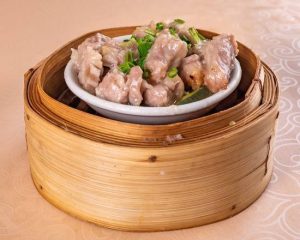 6. Garlic Sauce Spare Ribs 蒜香排骨