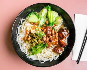 A3. Noodle Soup with Beef Brisket 牛腩湯粉