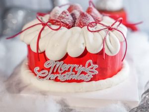 Merry Christmas red velvet cake