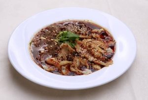 Sliced Beef and Ox Tongue in Chili Sauce 夫妻肺片