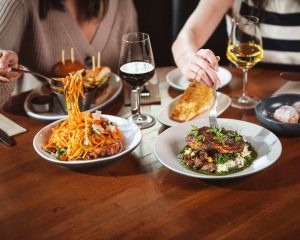 JOEY Restaurants (Barlow)