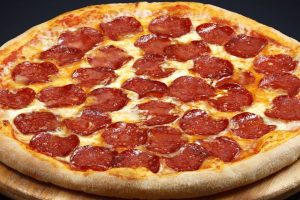 Pepperoni Pizza (12″ Medium)