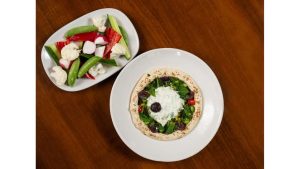 Hummus (with Fresh Veg)