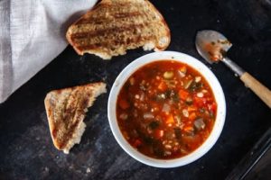 Minestrone Soup / Soupe minestrone