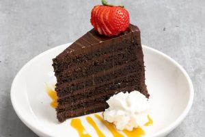 6 Layer Chocolate Cake