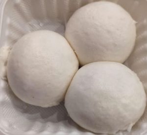 7. Steamed Egg Yolk Buns 流沙包