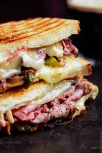 ROAST BEED & CHEESE